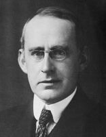 1882: Astronomer, physicist, and mathematician Arthur Eddington born. He will become famous for his work concerning the theory of relativity.