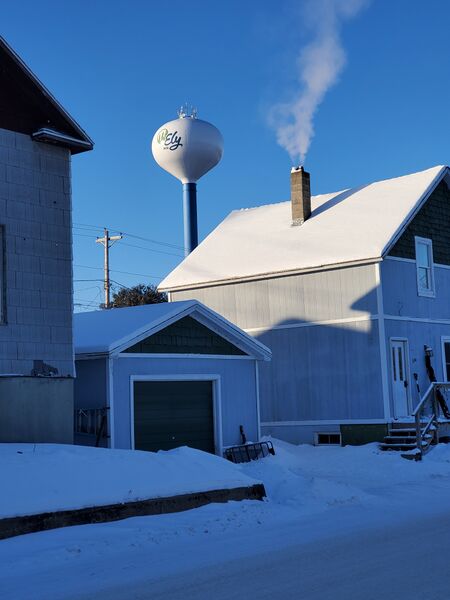 File:Ely water tower (20 January 2024) 20240120 090100.jpg
