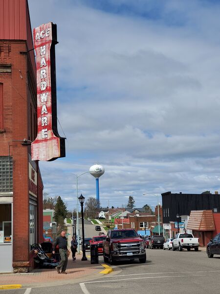 File:Ely, Minnesota (16 May 2022) 20220516 105721.jpg