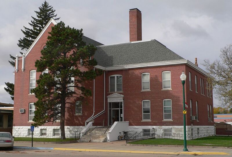 File:Cherry Count Nebraska courthouse.jpg