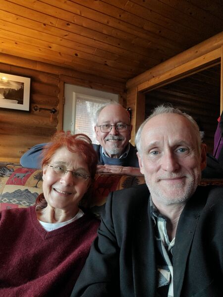 File:Kay, Loren, Karl (19 May 2025) 20250519 195824.jpg
