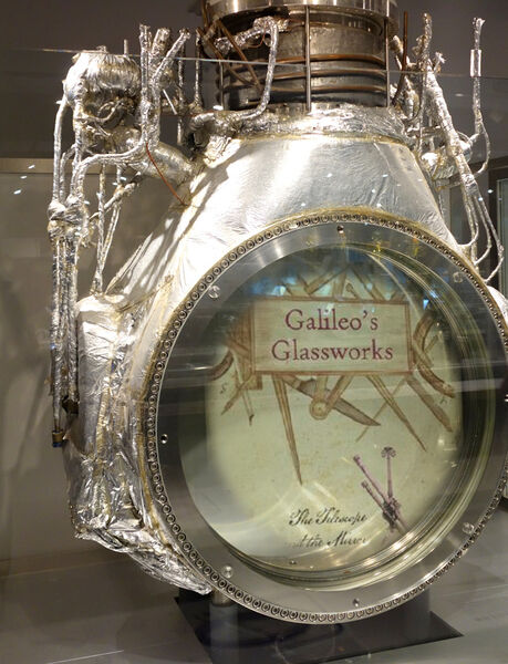 File:Galileo's Glassworks in Hydrogen Bubble Chamber.jpg